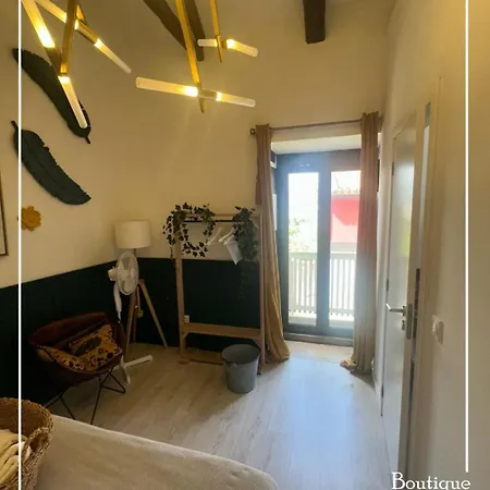 Quarto em Acomodações Particulares Boutique Quinta Physalis Fenais da Luz